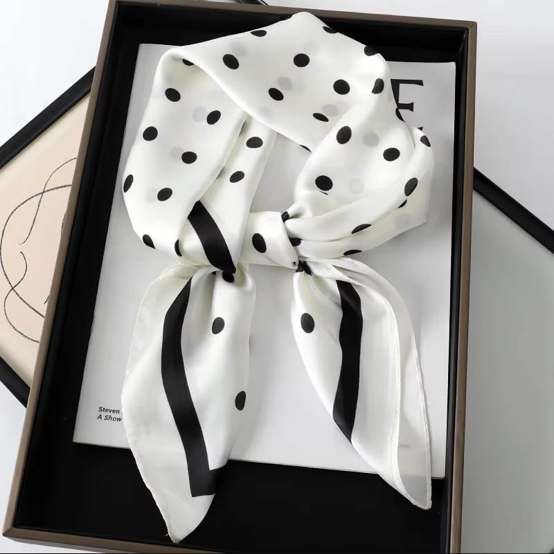 럭셔리 여성용 헤어 스카프 실크 스퀘어 스카프 여성용  - Silk Neck Scarf 리뷰 및 가격