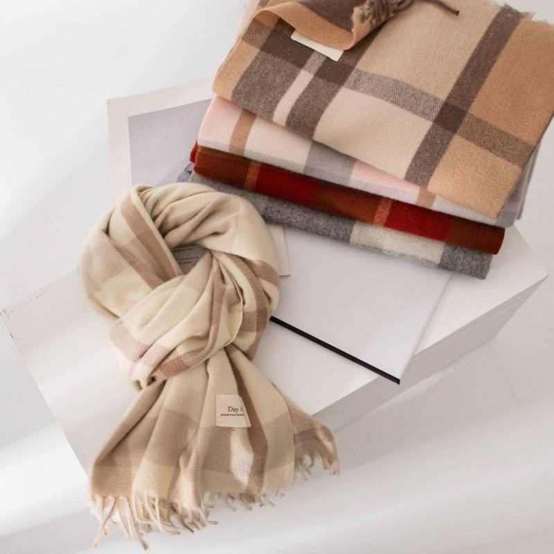 두꺼운 소재의 넥 스카프, 일상복에 어울리는 튜브형 스 - Infinity Scarf Knit 리뷰 및 가격